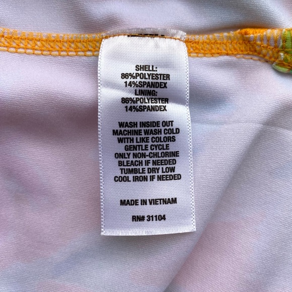 CROWN & IVY • Tropical Floral Print Athletic Skort Size XS - Picture 7 of 14